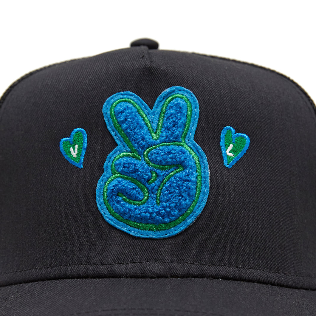 PEACE TRUCKER